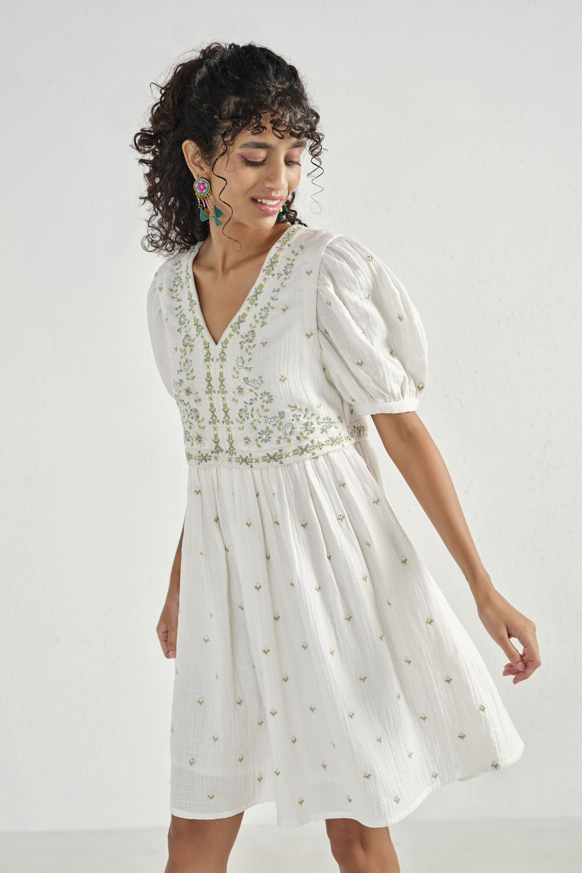 Ayra Embroidered Short Flared Dress, White, image 4